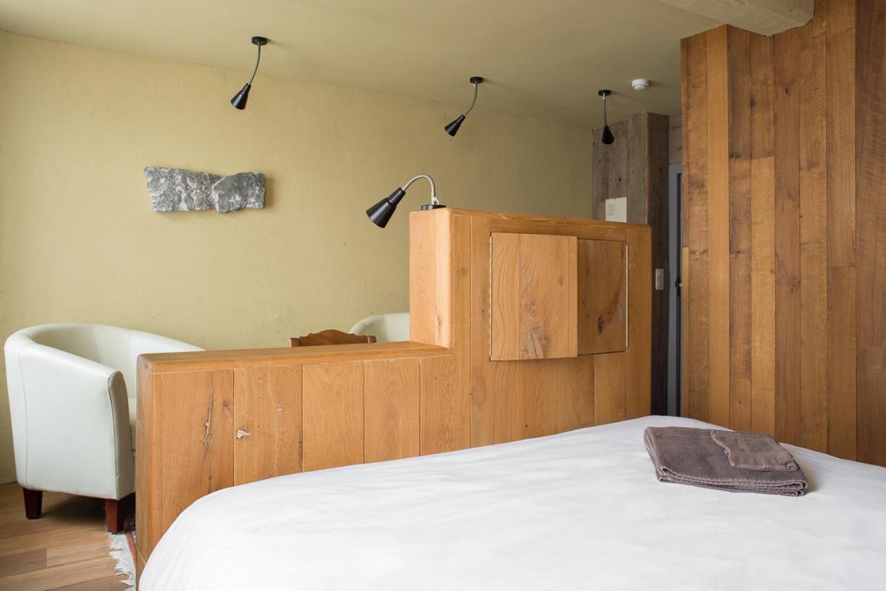 Poeziehotel Surplace - 15 Min Van Pairi Daiza & Industriezone Ghislenghien Bever Kültér fotó